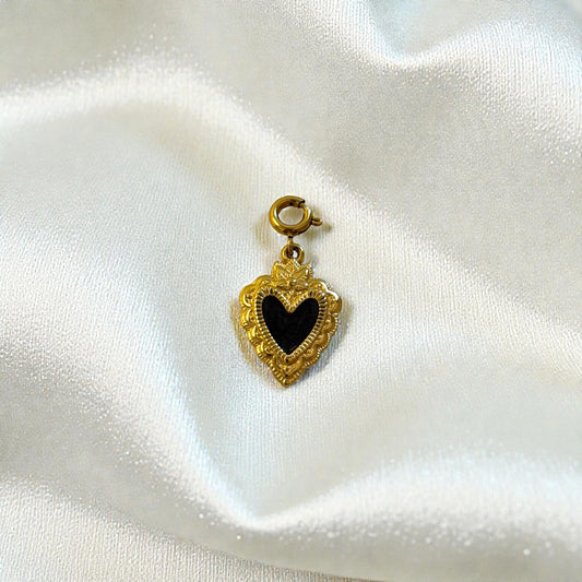 Sweetheart charm
